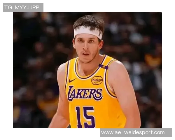 小里弗斯直言湖人争冠之路漫长应尽早考虑交易老詹